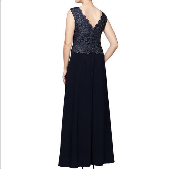 Alex Evenings Navy Sleeveless Gown Sz14P - Picture 2 of 16